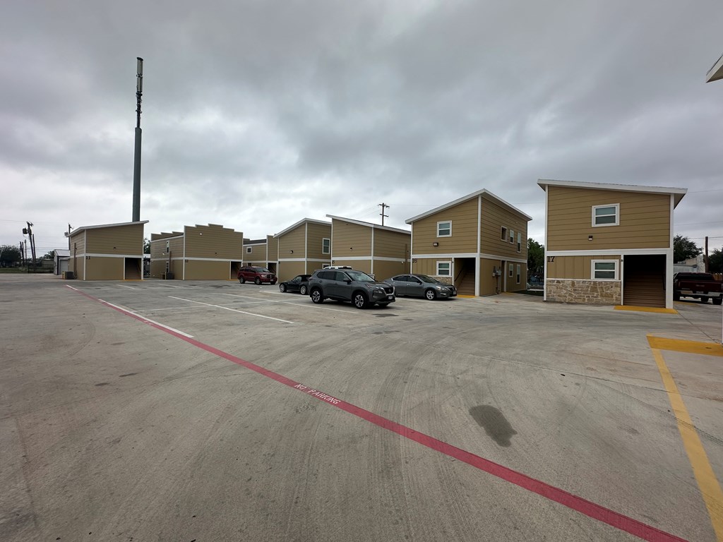 San Angelo, Texas 76903, United States, 56 Bedrooms Bedrooms, ,Residential,Active,58598