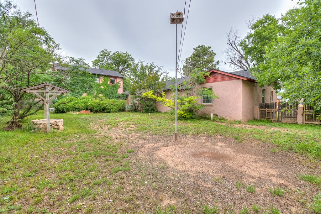 1817 North St, San Angelo, Texas image 24