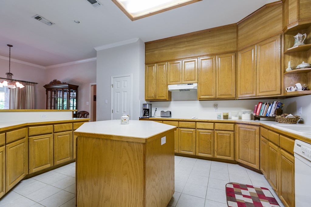 6006 Warwick Dr, San Angelo, Texas image 14