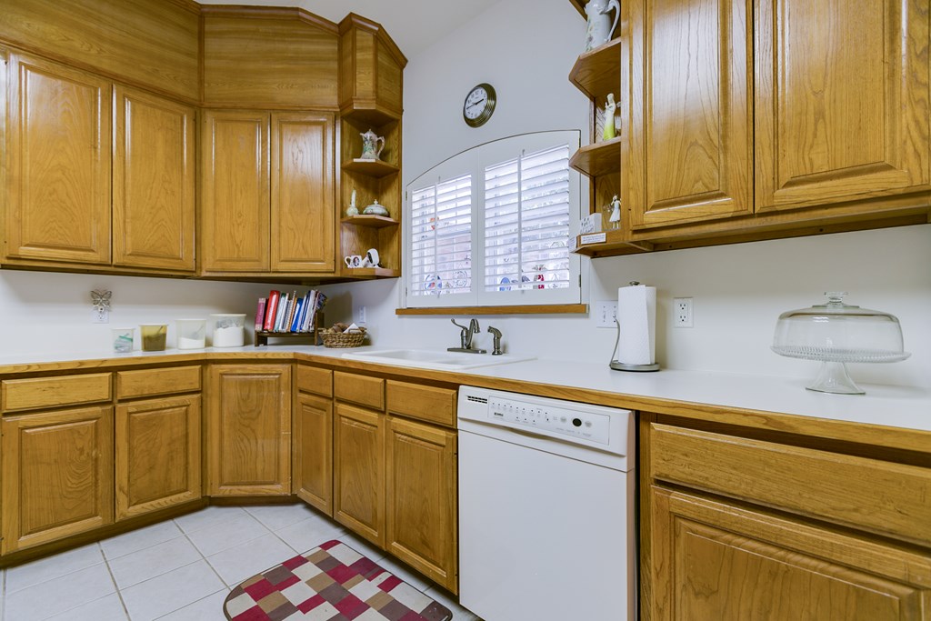 6006 Warwick Dr, San Angelo, Texas image 13