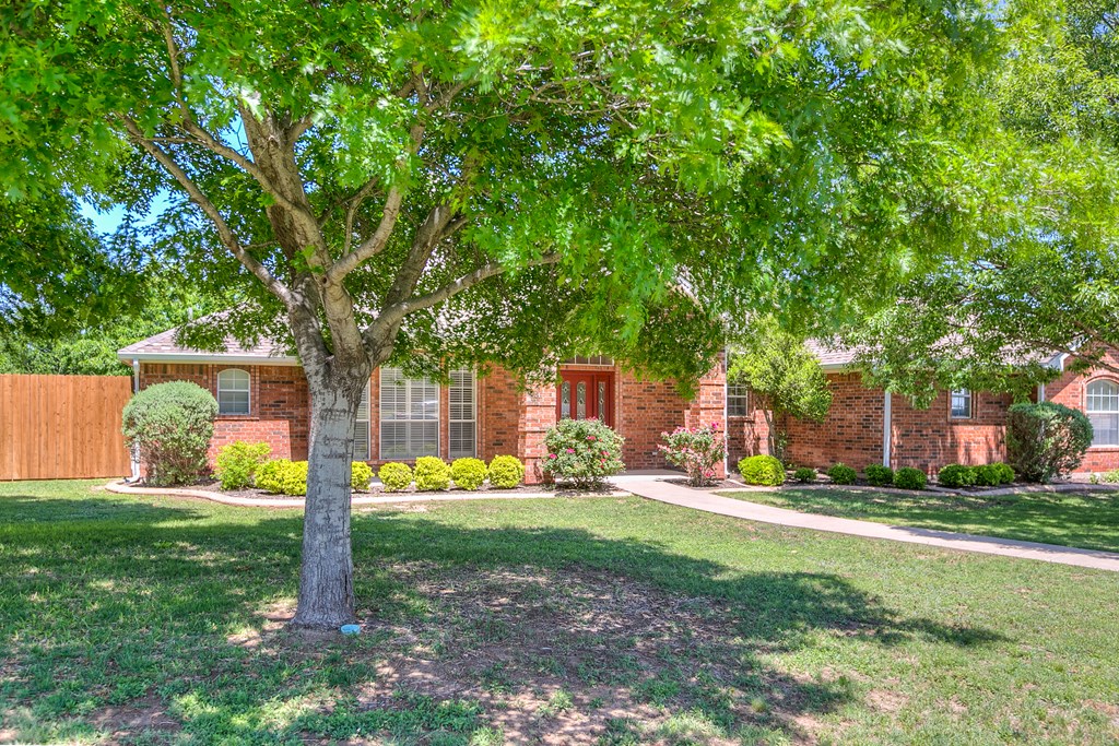 6006 Warwick Dr, San Angelo, Texas image 37