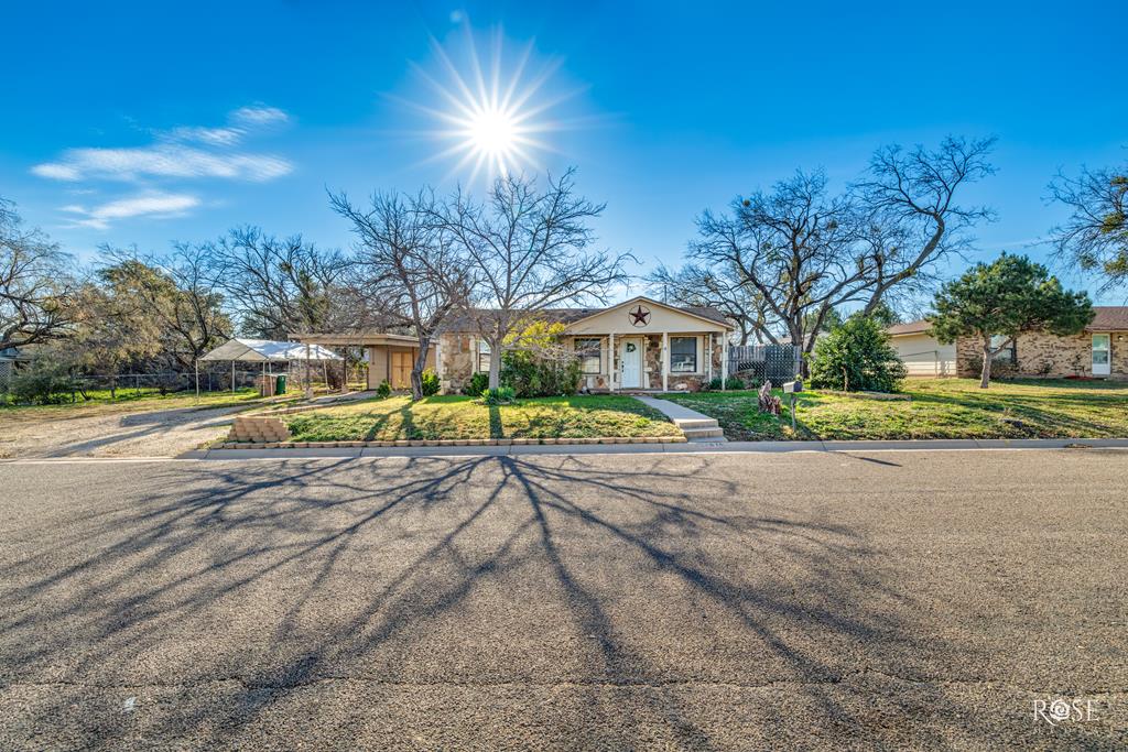 2515 Woodlawn Dr, San Angelo, Texas image 1