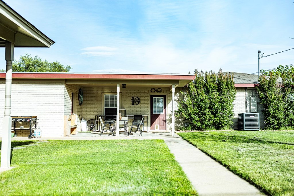104 Largent Ave, Ballinger, Texas image 31