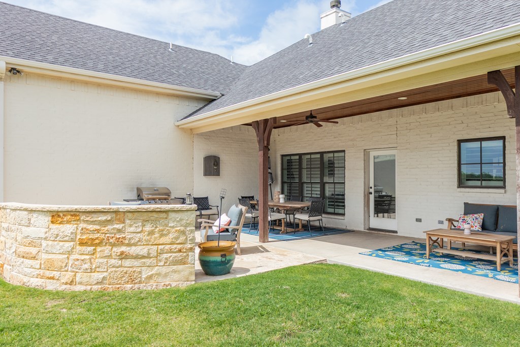 San Angelo, Texas 76904, United States, 4 Bedrooms Bedrooms, ,4 BathroomsBathrooms,Residential,Active,171960