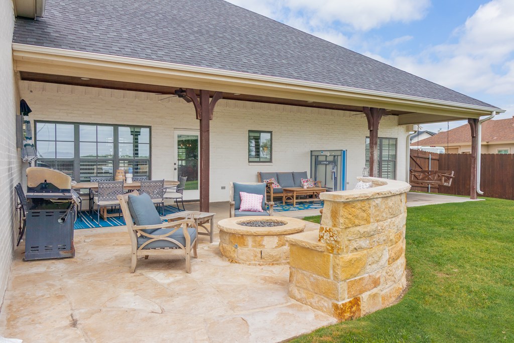 San Angelo, Texas 76904, United States, 4 Bedrooms Bedrooms, ,4 BathroomsBathrooms,Residential,Active,171960