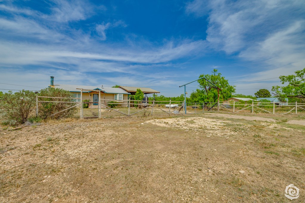 1090 Apache Trail, San Angelo, Texas image 6