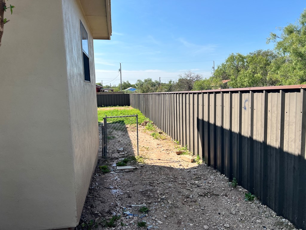 415 Montague Ave, San Angelo, Texas image 24