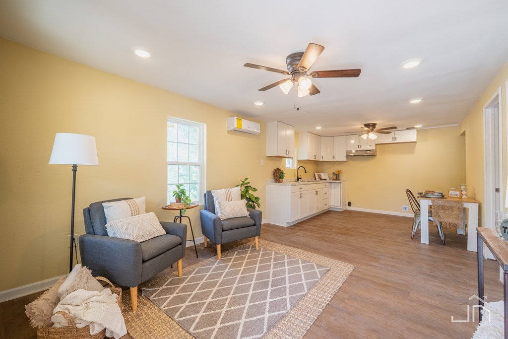 1317 18th St, San Angelo, Texas image 3