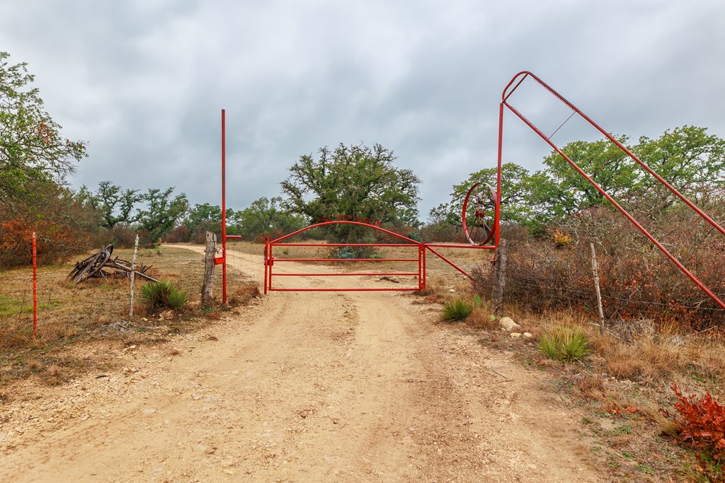 1755 CR County Rd 1520, Brady, Texas image 26