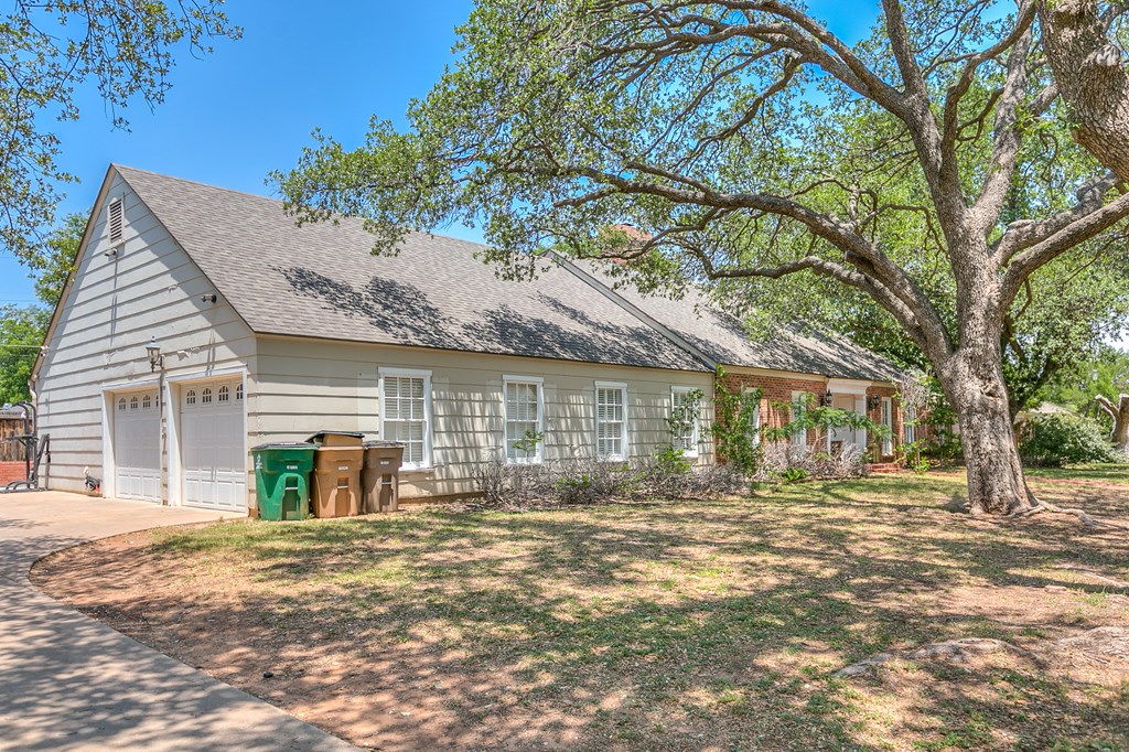 2622 Oxford Ave, San Angelo, Texas image 4
