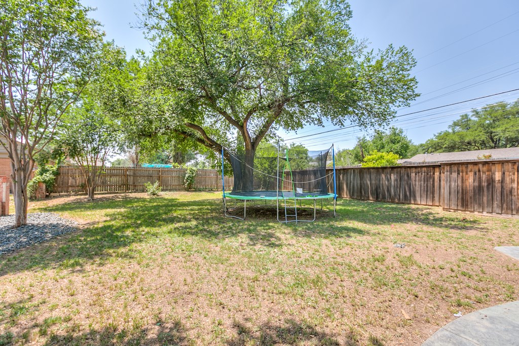 2622 Oxford Ave, San Angelo, Texas image 46