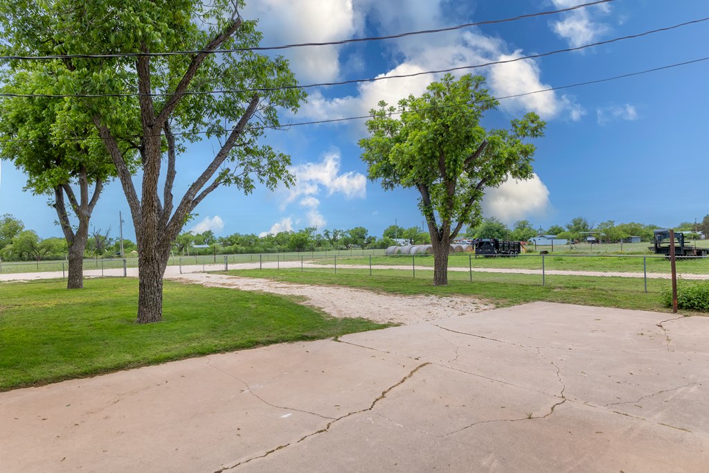5425 Grape Creek Rd, San Angelo, Texas image 23