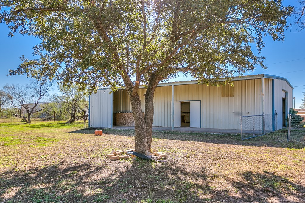 5438 S Loop 306, San Angelo, Texas image 32