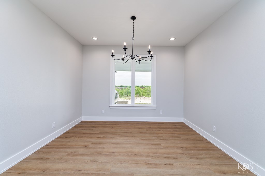 2734 Oak Hills Trail, San Angelo, Texas image 12