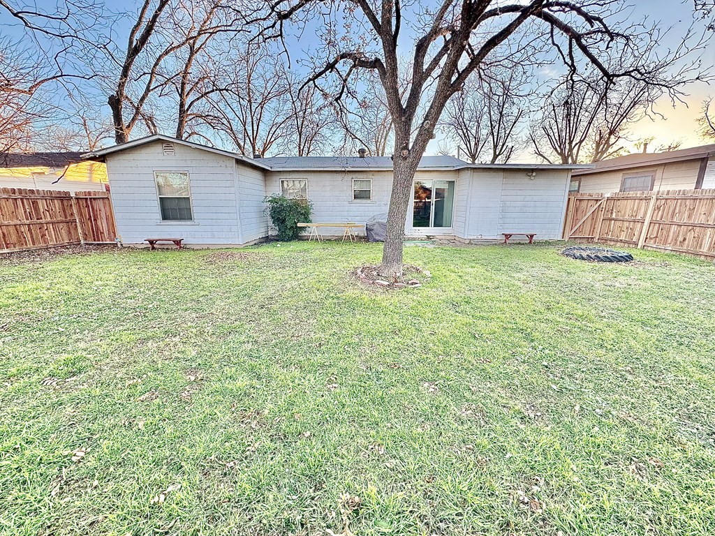 80 Belaire Ave, San Angelo, Texas image 22