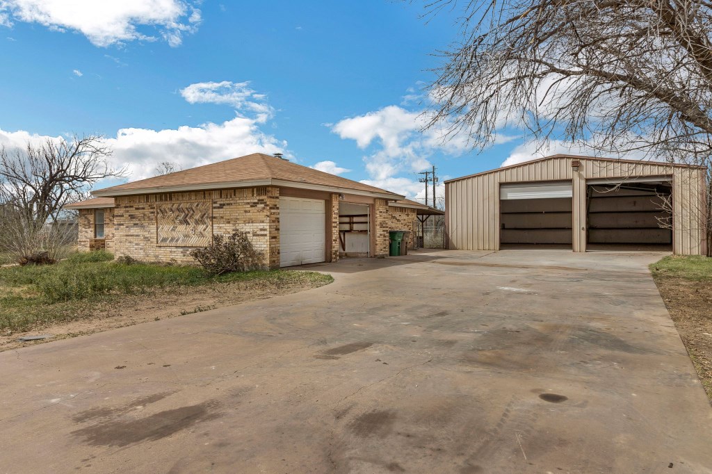 5213 Briarwood Dr, San Angelo, Texas image 2