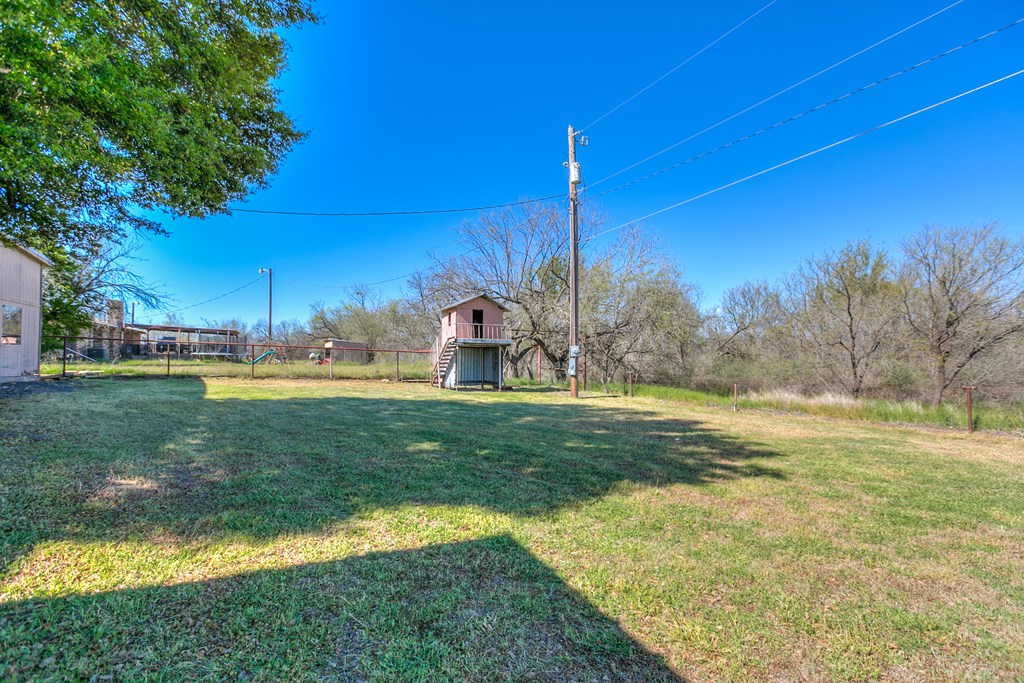 601 W 15th St, Robert Lee, Texas image 33