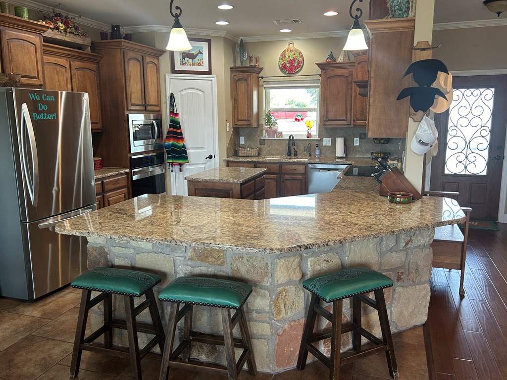 2553 Stonewall  Valley Lane, Christoval, Texas image 11