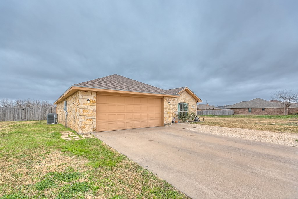 2901 Ricks Dr, San Angelo, Texas image 3