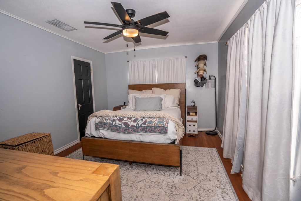 1423 S Van Buren St, San Angelo, Texas image 11