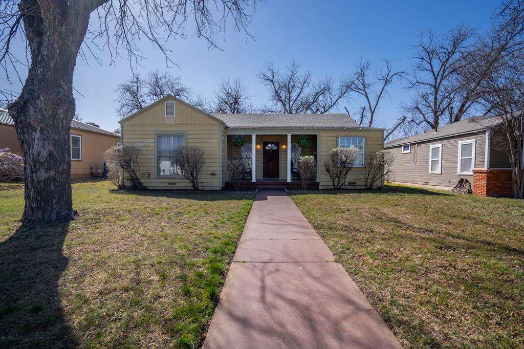 1423 S Van Buren St, San Angelo, Texas image 1