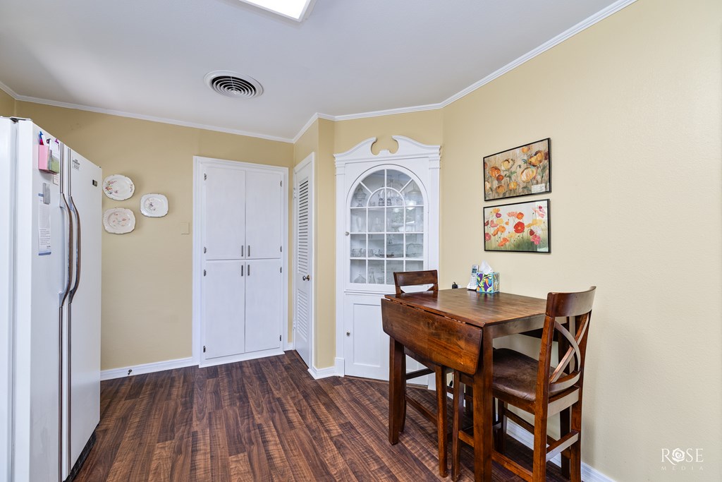 2408 W Ave L, San Angelo, Texas image 7