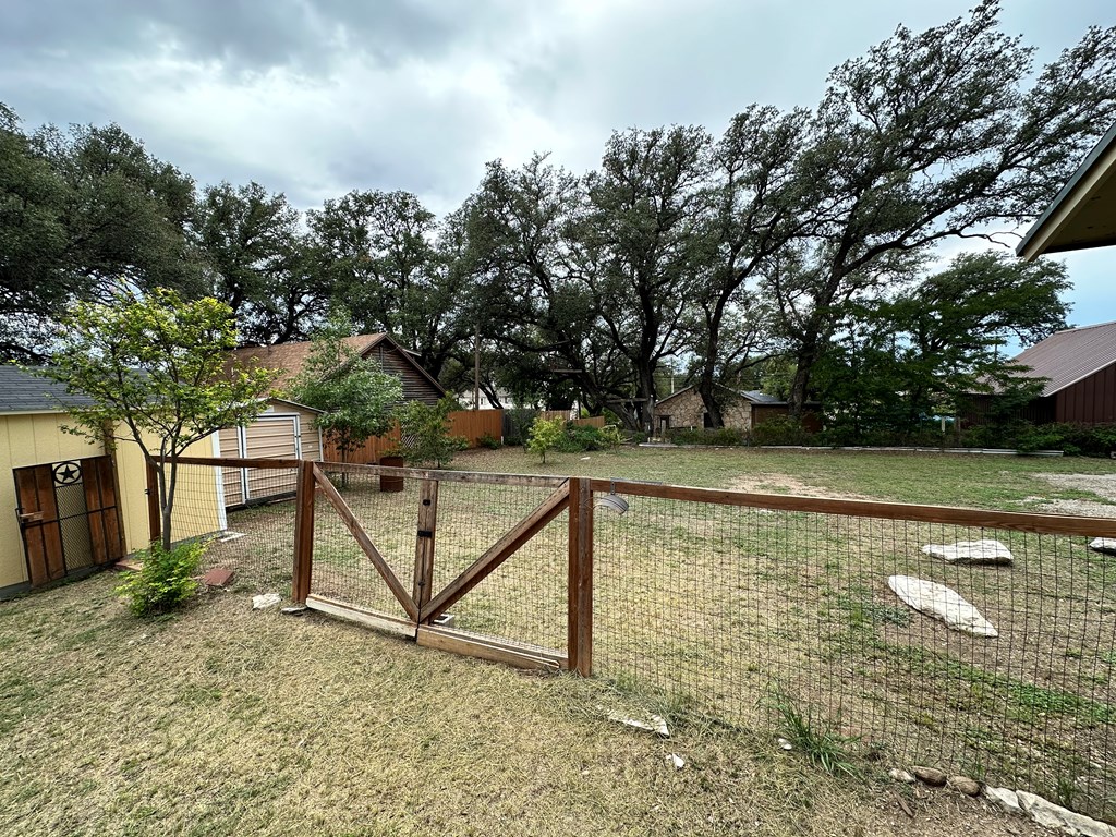 4633 Mckee St, Christoval, Texas image 8