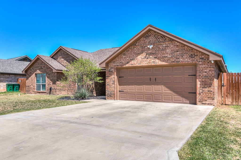 1922 Chesney Lane, San Angelo, Texas image 2