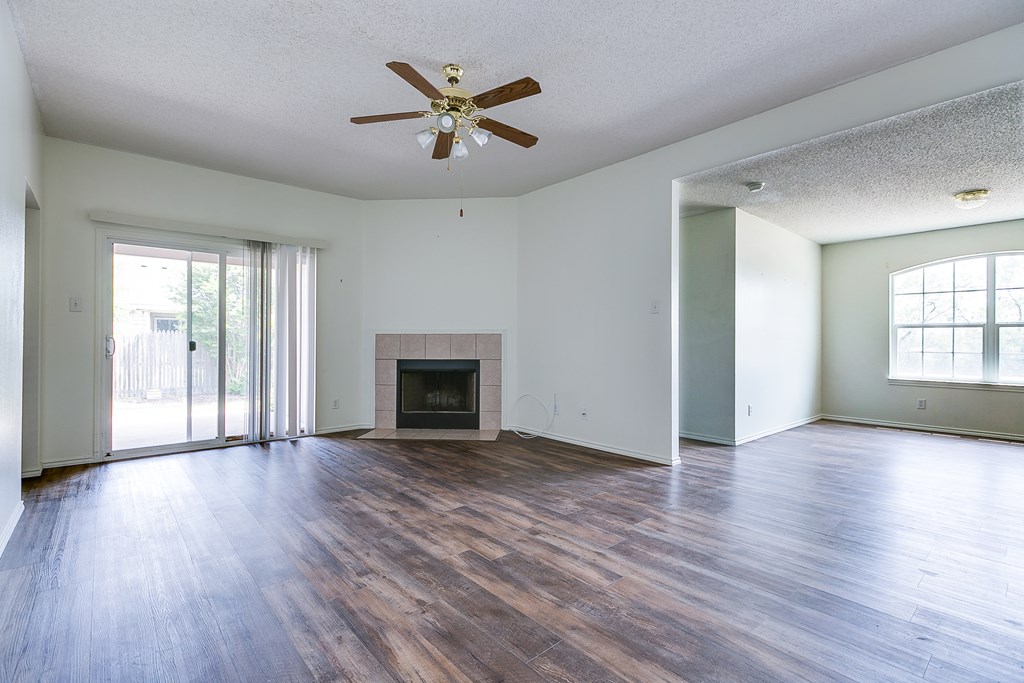 1202 Wallace Lane, San Angelo, Texas image 5