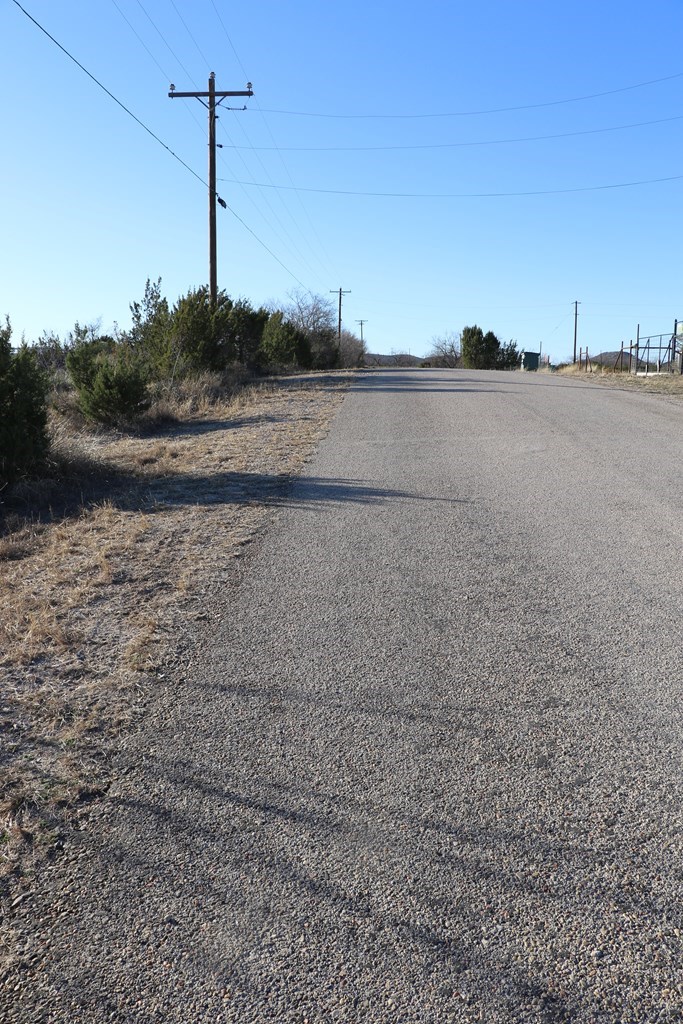 12834 Shin Oak Rd, Water Valley, Texas image 2