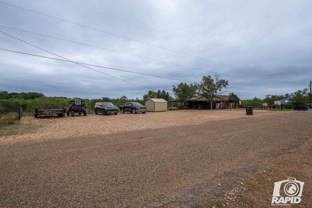 715 E Main St, Bronte, Texas image 3