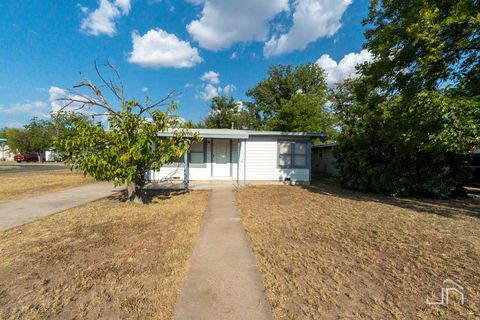 1302 State St, San Angelo, TX 76904 - MLS#: 122321