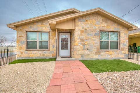 Homes For Sale - 637 Jones Street<br/> San Angelo, TX 76903