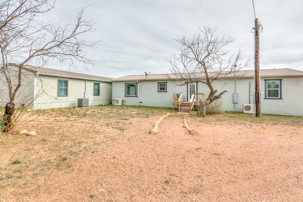 10480 San Clemente Dr, Paint Rock, Texas image 28