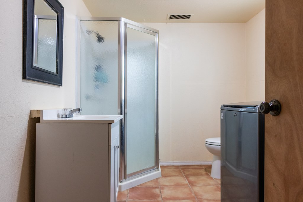 San Angelo, Texas 76904, United States, 2 Bedrooms Bedrooms, ,1 BathroomBathrooms,Residential,Active,190063