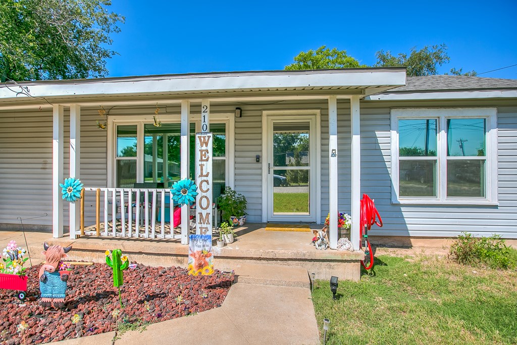 210 Westland Ave, San Angelo, Texas image 5