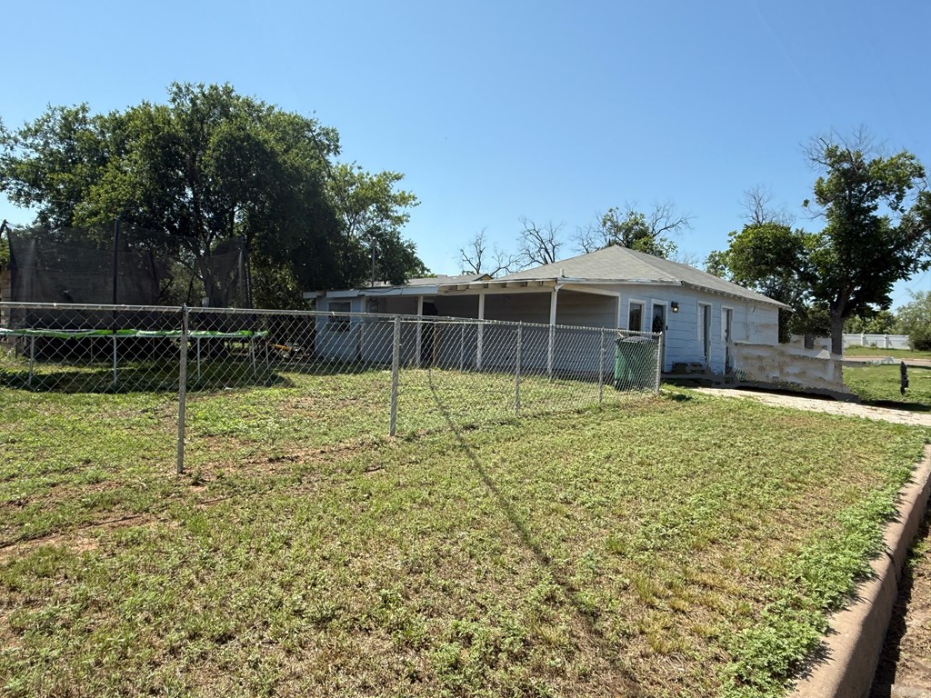 731 Veck St, San Angelo, Texas image 3