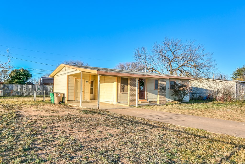 2028 Wilson St, San Angelo, Texas image 27