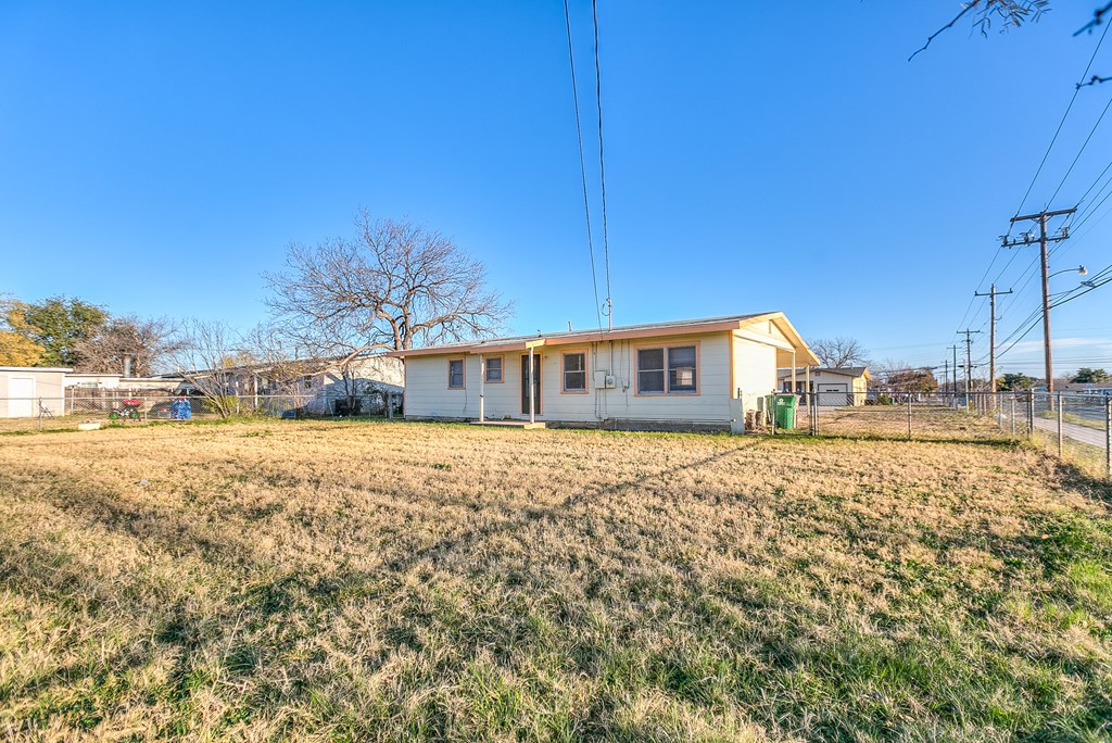 2028 Wilson St, San Angelo, Texas image 24