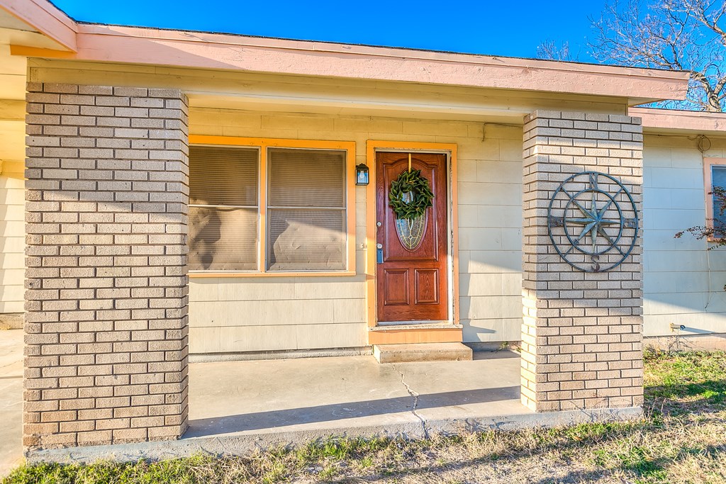 2028 Wilson St, San Angelo, Texas image 2