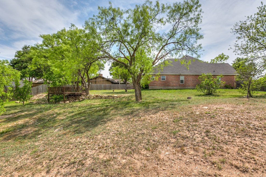 508 Mccarver Dr, Ballinger, Texas image 28