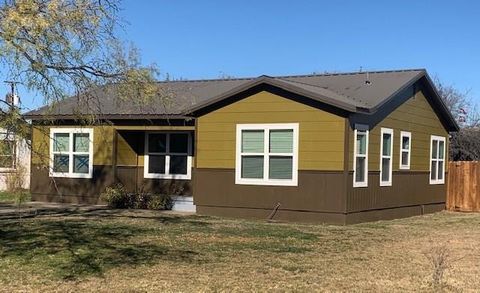 106 Logan St, San Angelo, TX 76903 - MLS#: 125644