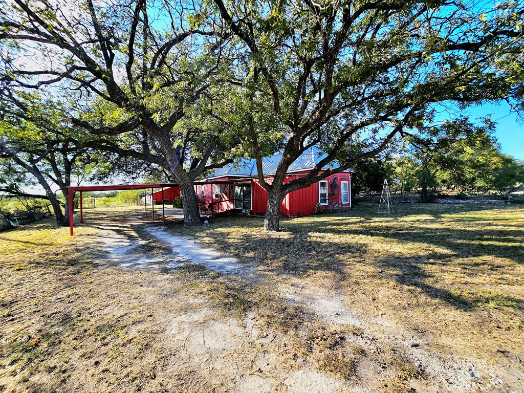 801 Barnett St, Eden, Texas image 18