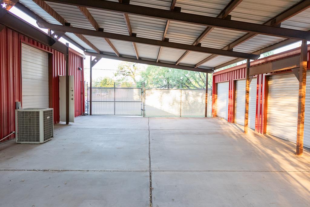 San Angelo, Texas 76903, United States, ,Residential,Active,56563