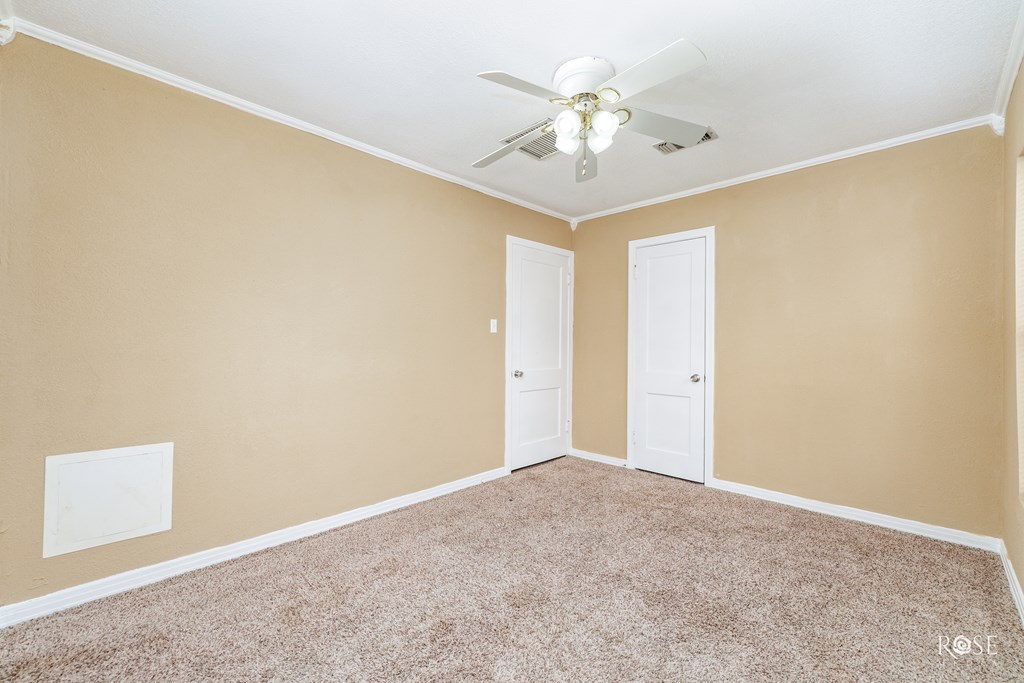 321 N Park St, San Angelo, Texas image 19