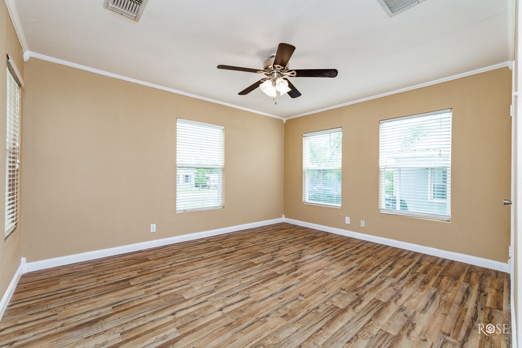 321 N Park St, San Angelo, Texas image 15