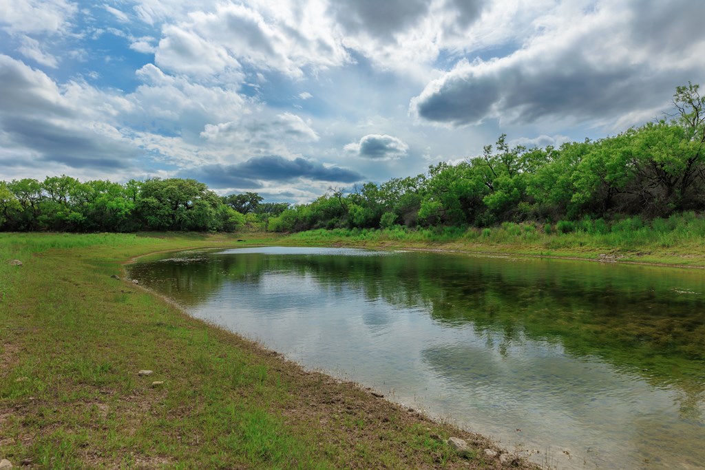 Land, Lohn, Texas image 16