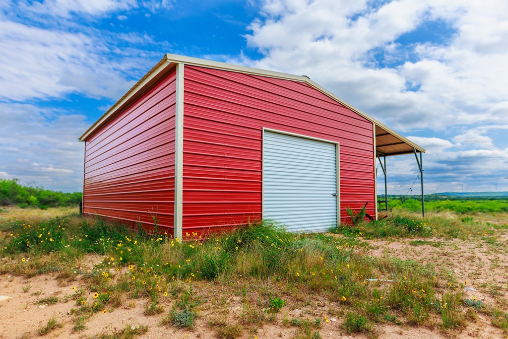 Land, Lohn, Texas image 5