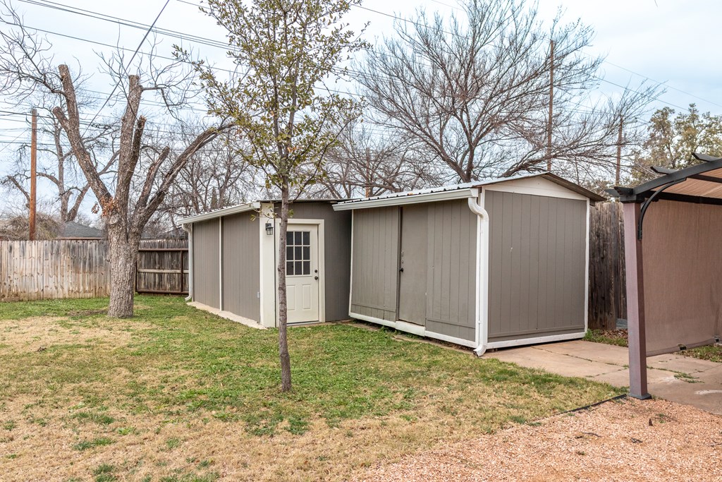 1707 S Monroe St, San Angelo, Texas image 24