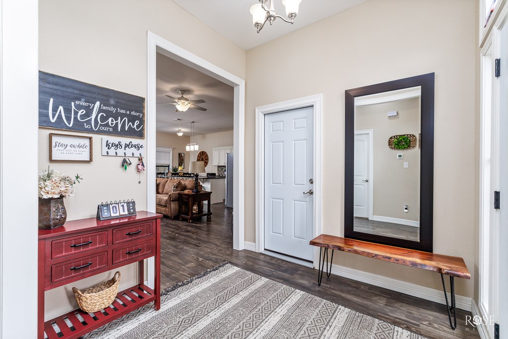 2259 Woodlawn Dr, San Angelo, Texas image 2
